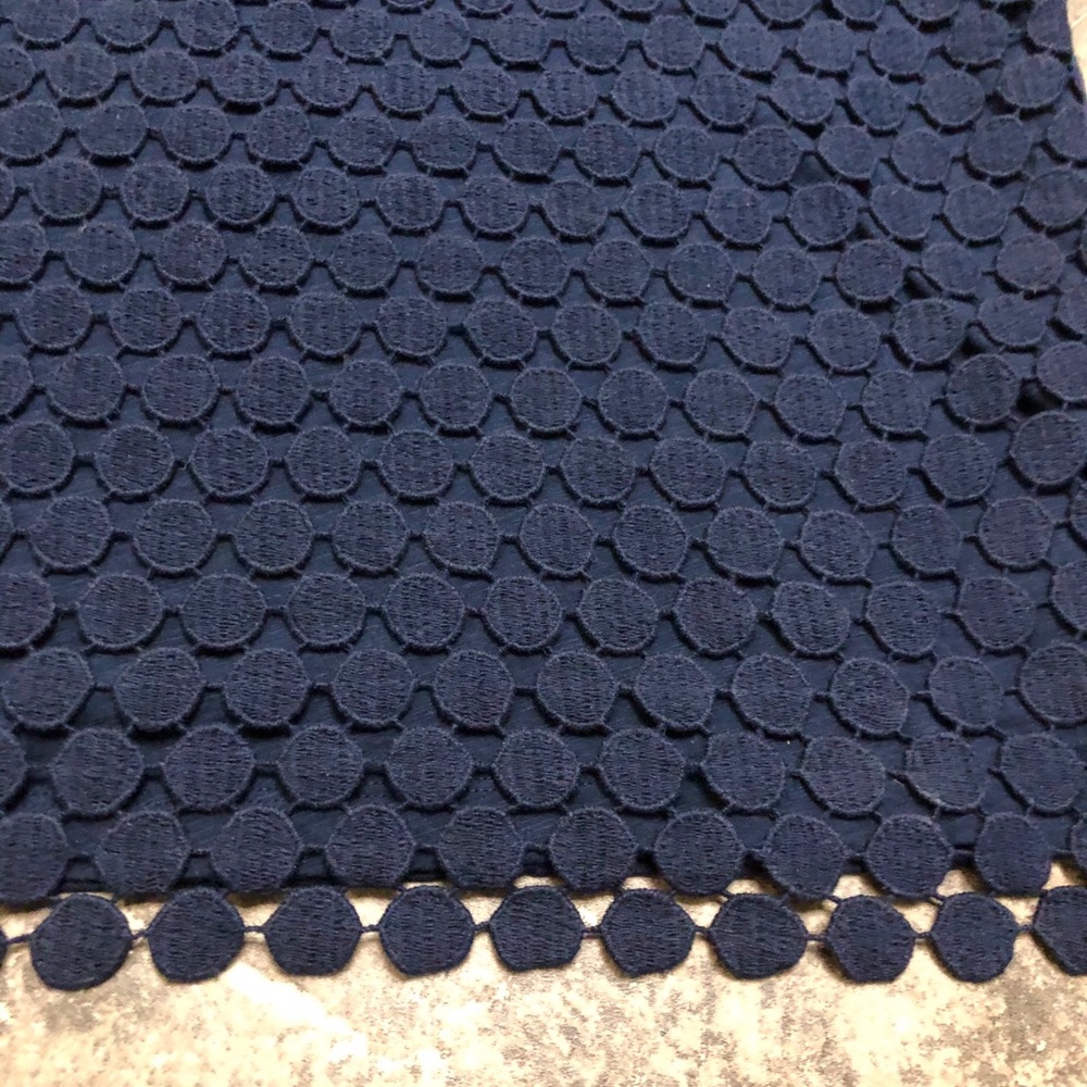 ❌SOLD❌ J.CREW TIERED DOT NAVY BLUE TANK TOP - Picture 2 of 8